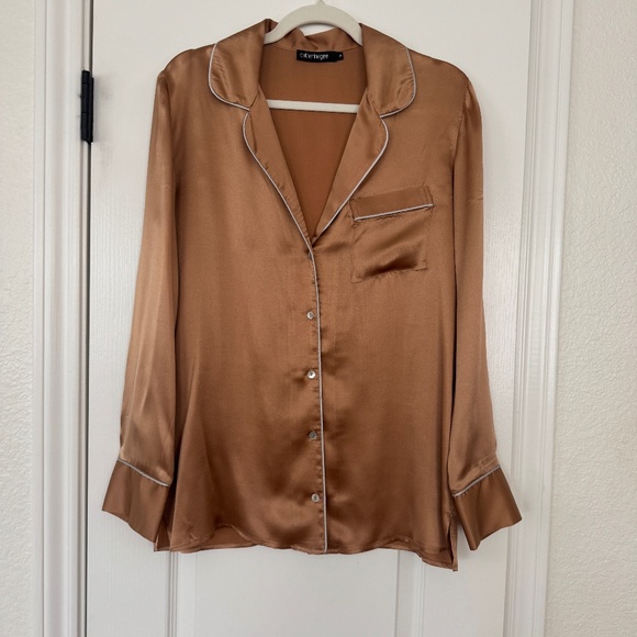 Catherine Gee Silk French Cuff Shirt with White Piping - Picture 1 of 9